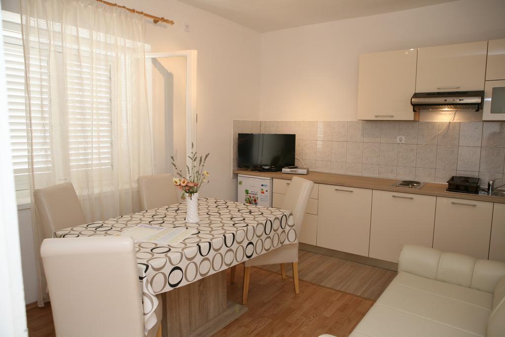 Apartments Radic Trogir Chambre photo
